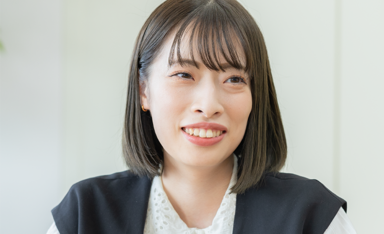 インタビューの様子