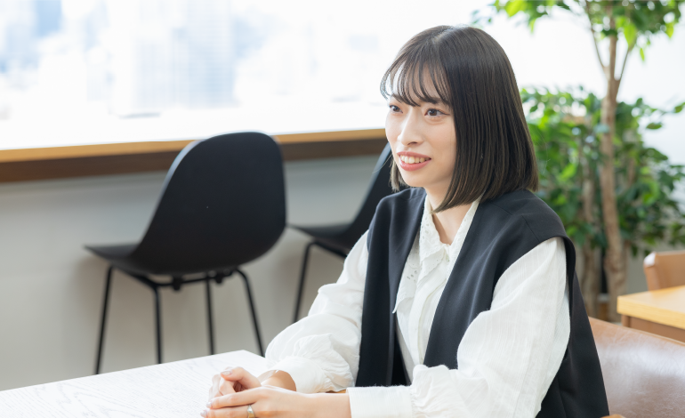 インタビューの様子