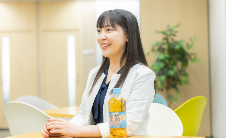 インタビューの様子