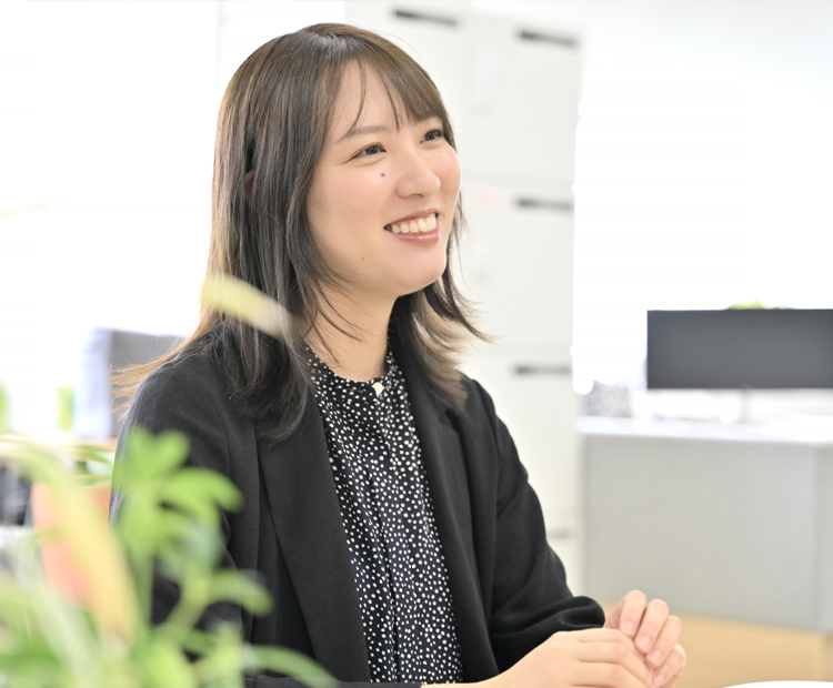 インタビューの様子