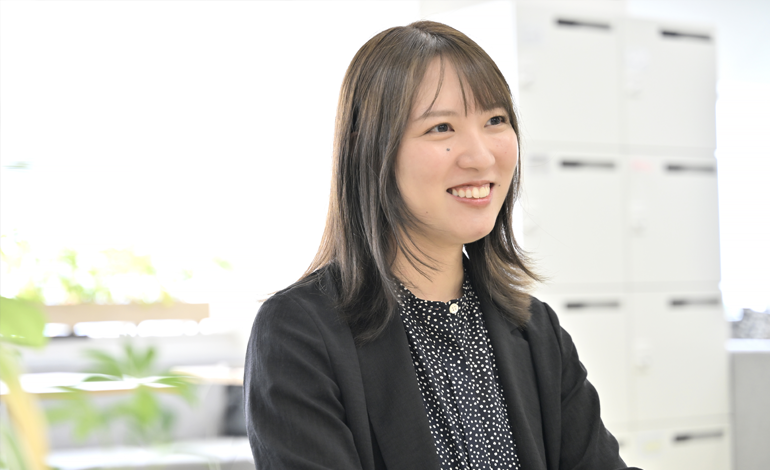 インタビューの様子