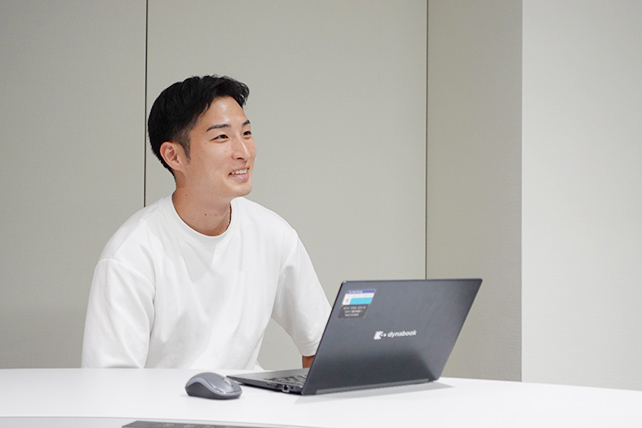 インタビュー画像