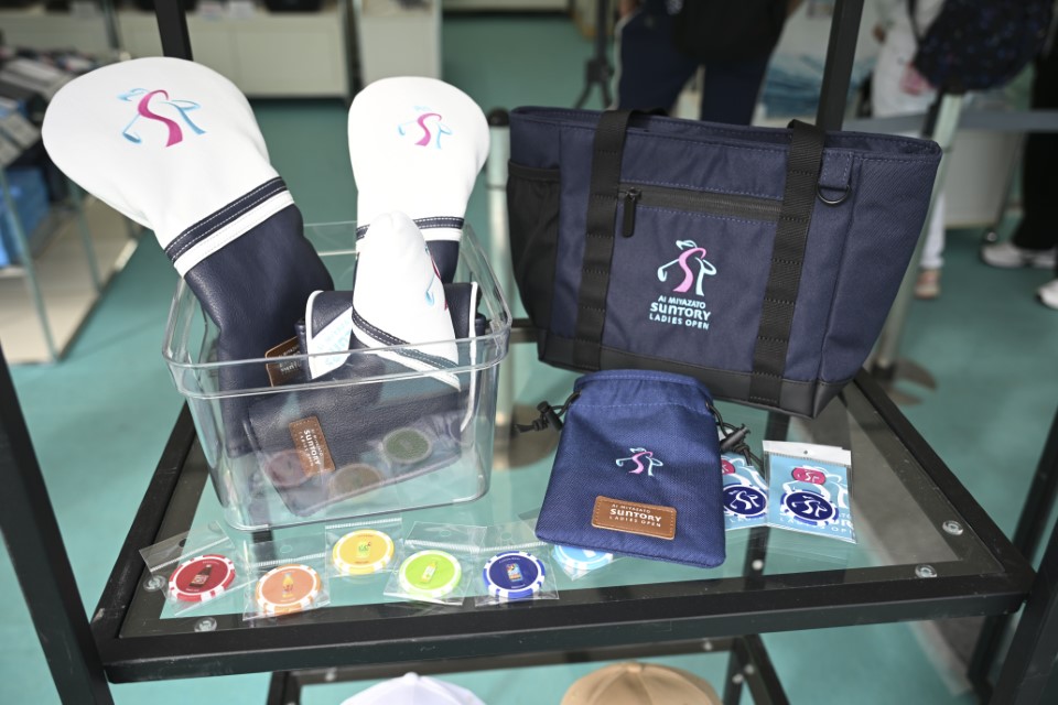 会場でのグッズ販売の様子