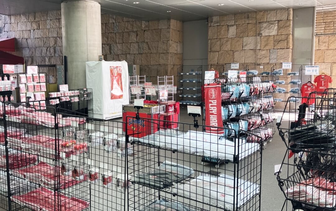 昨シーズンの会場グッズショップの様子