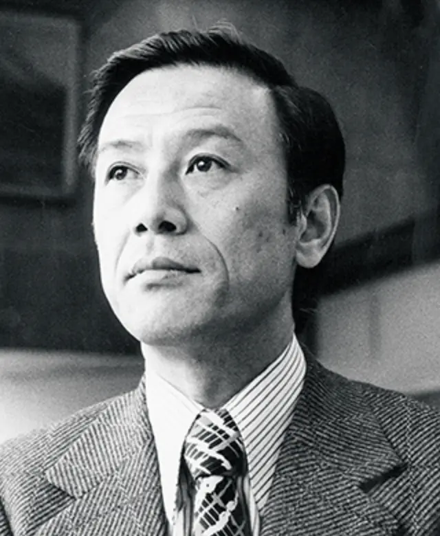写真：芥川也寸志