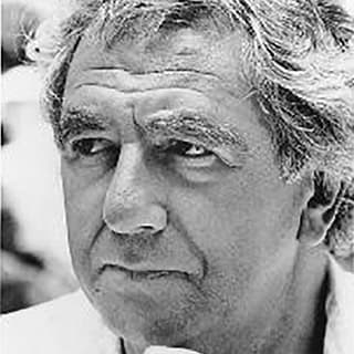 バーナード・ランズの写真