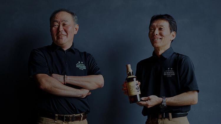 藤井元工場長と有田工場長の画像