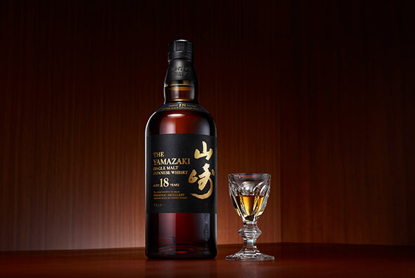 古酒　未開栓　サントリー　山崎 シングルモルトウイスキー 24め220 サントリー シングルモルト 山崎 25年 (化粧箱付き) – 酒類