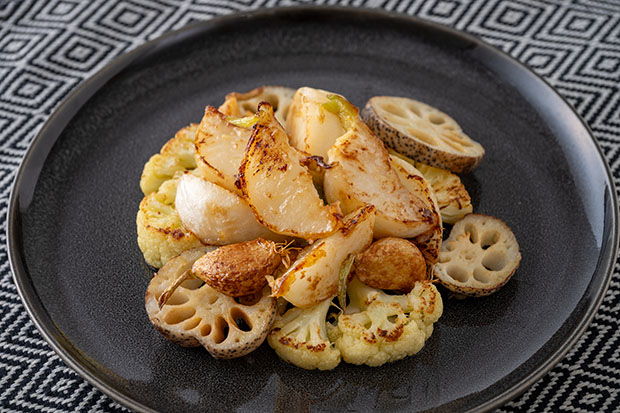 カブのロースト　ナンプラーオリーブオイル焼き