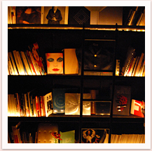 Library Lounge THESEiCu[ EW e[[j